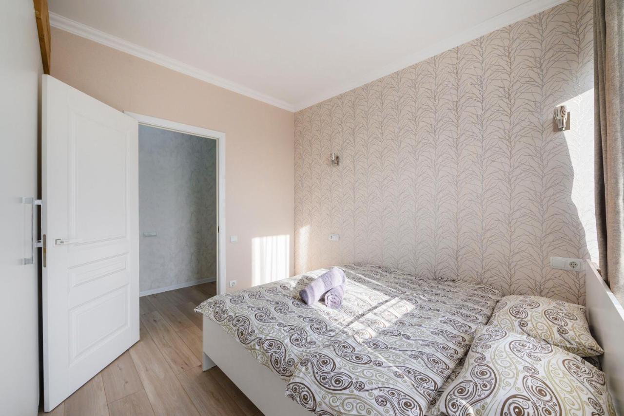 Бизнес И Отдых Almaty Ngoại thất bức ảnh