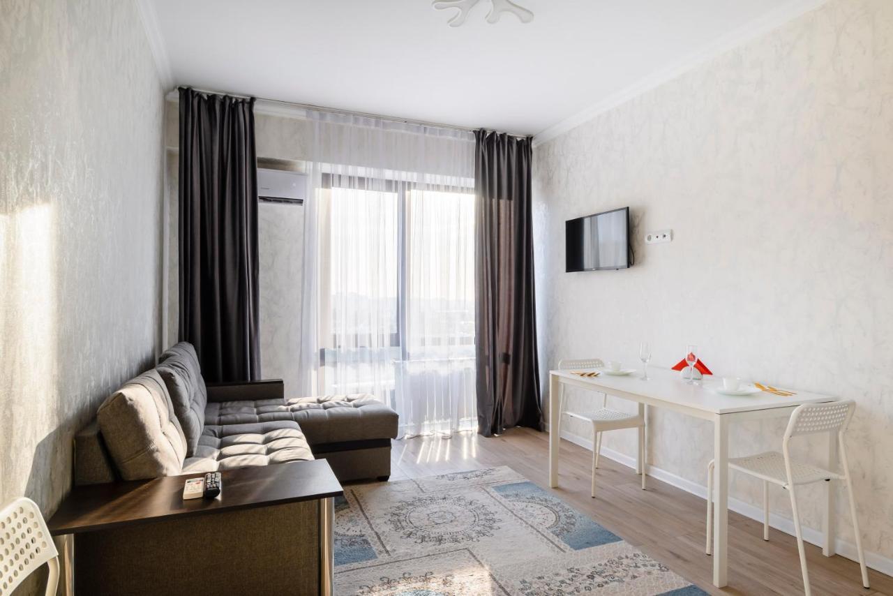 Бизнес И Отдых Almaty Ngoại thất bức ảnh